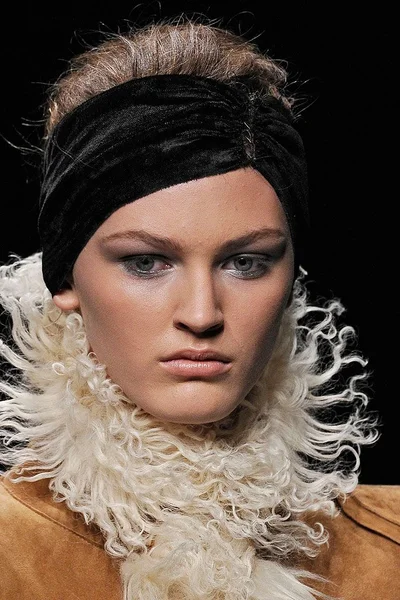 Look 94